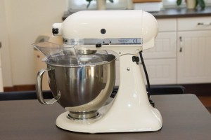 Die KitchenAid als toller Hingucker in der Küche und tolle Arbeitserleichterung.